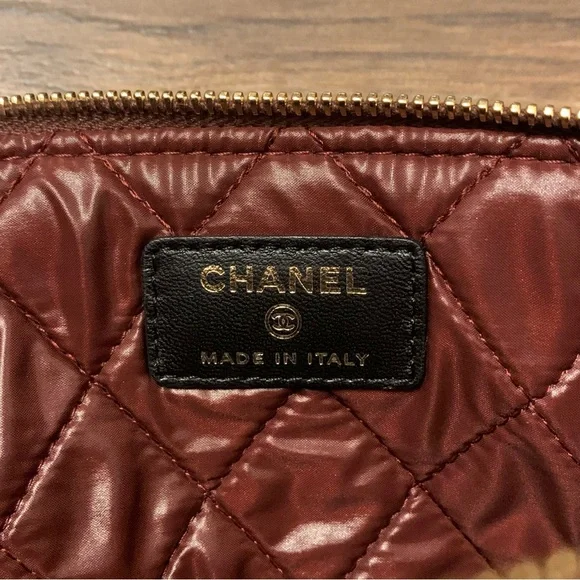 ❌SOLD❌ Chanel Black Quilted Lambskin Leather Classic Small CC Cosmetic Pouch Bag - Picture 14 of 16